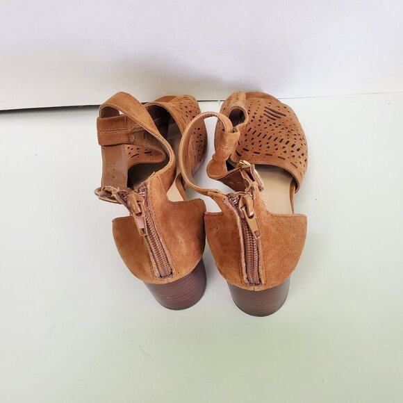 Bella Vita Finn Perforated Suede Peep Toe Sandal Size 9.5WW - Picture 7 of 12